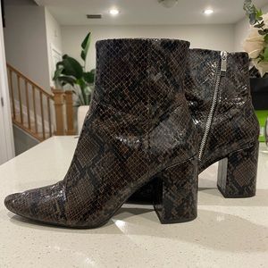 Zara brown snake ankle boots size 39 (US size 8)